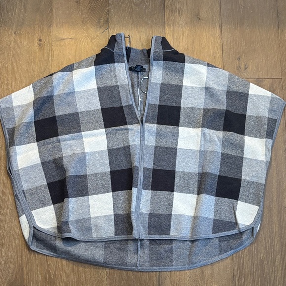 Tahari Black and Gray Plaid Poncho - Picture 2 of 4